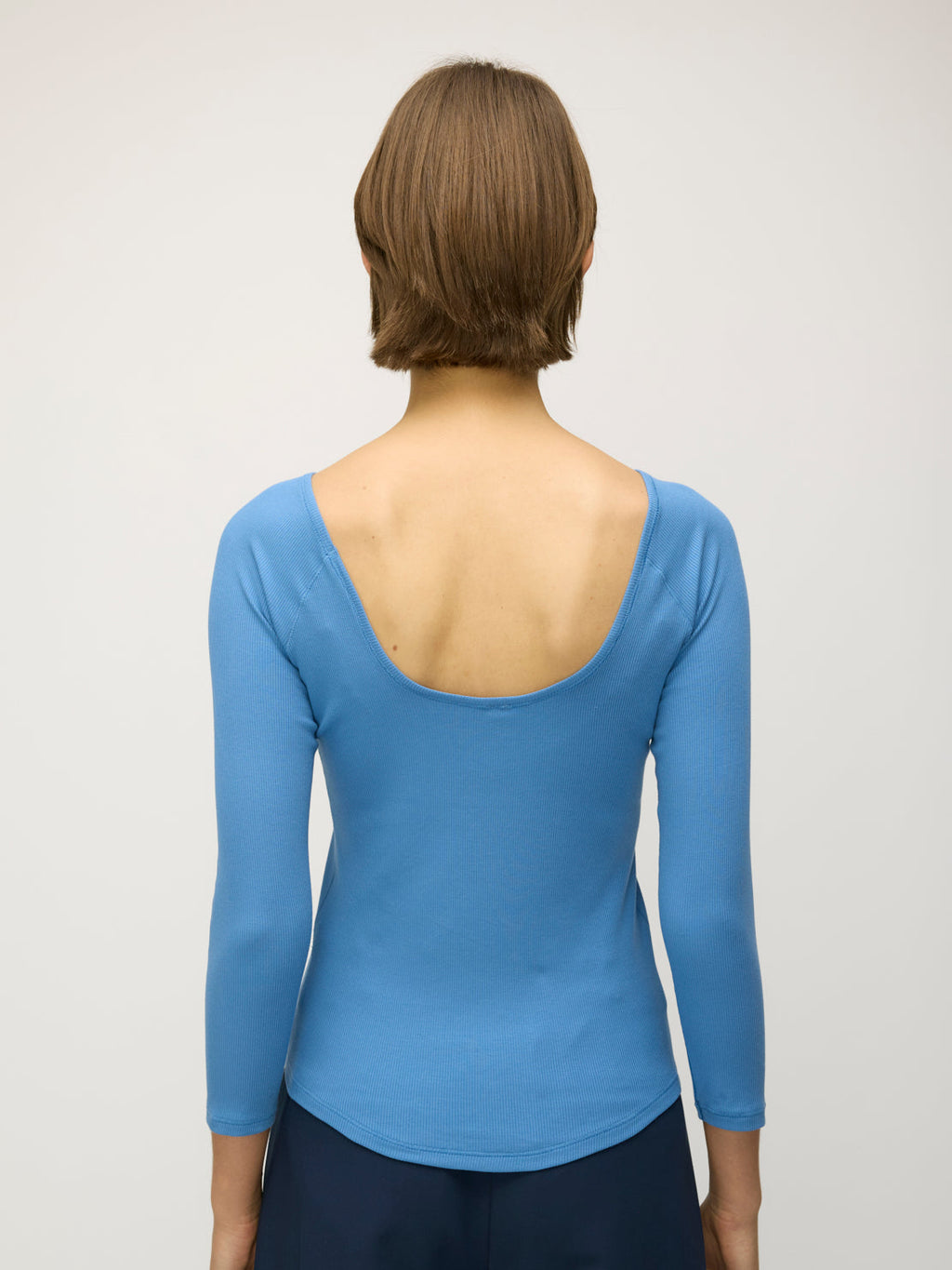 Scoop Back 3/4 Sleeve