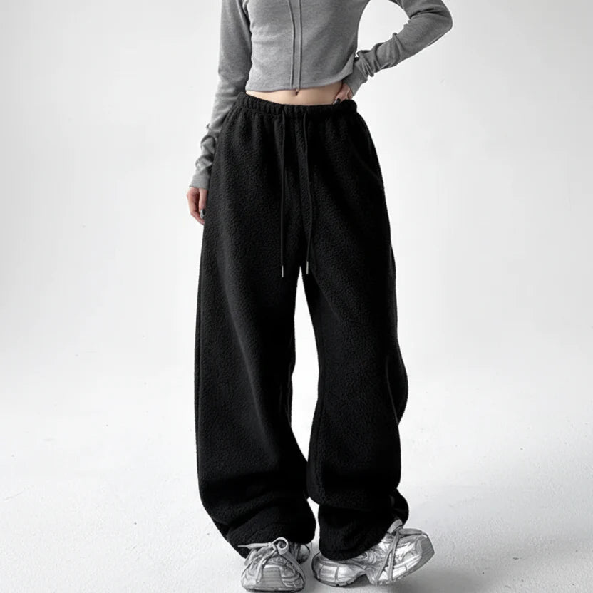 Valeria Signature Sweats
