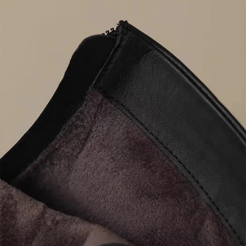 Vienna Kitten Heel Boot