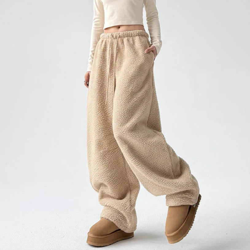 Valeria Signature Sweats