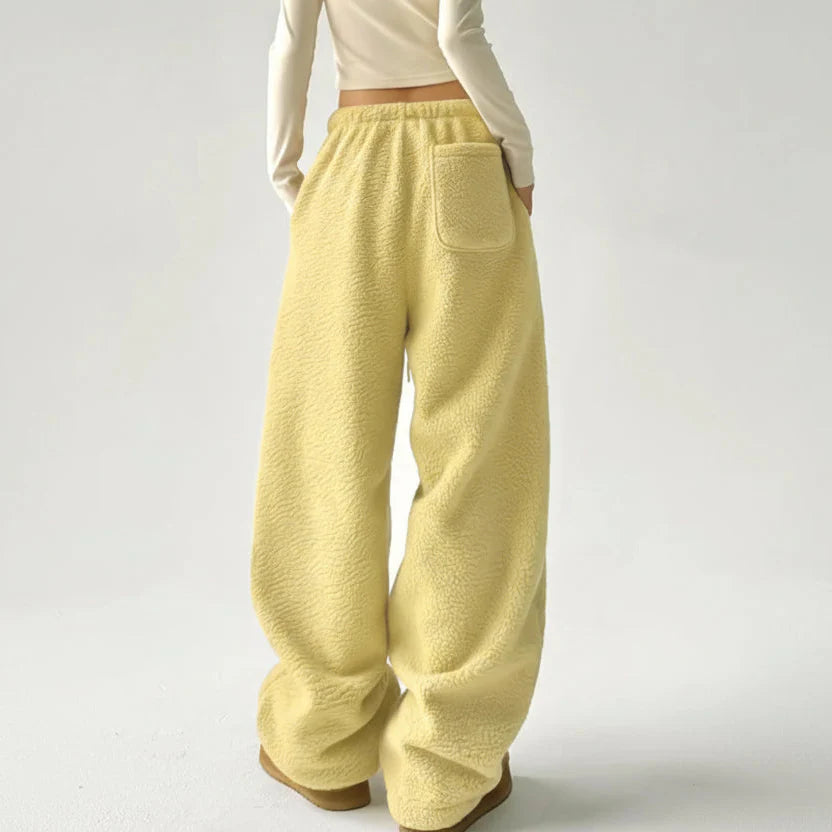 Valeria Signature Sweats
