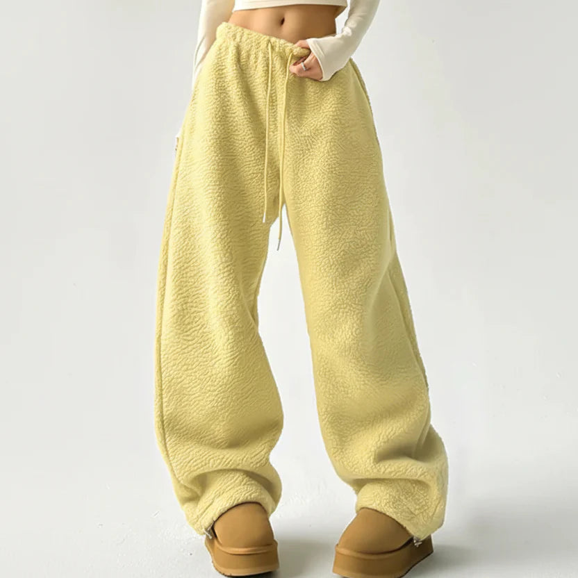 Valeria Signature Sweats