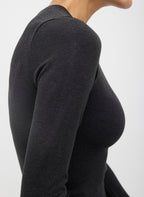 Seamless Cropped Long Sleeve Tee