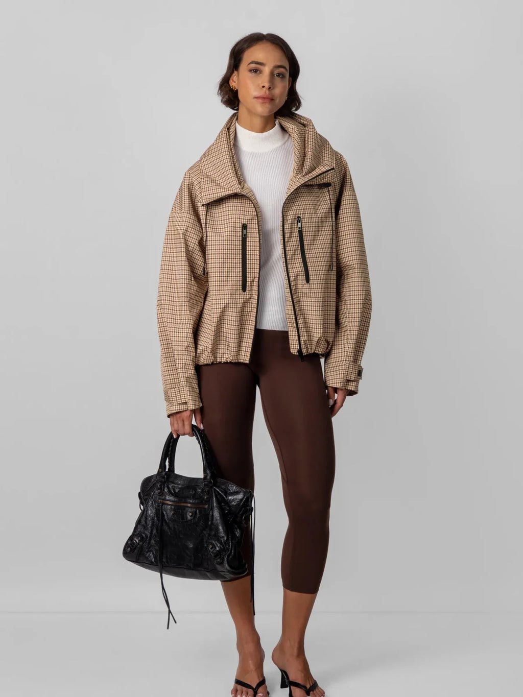 STM-TEX™ One Size Beige Houndstooth Short Oversized Rain Jacket